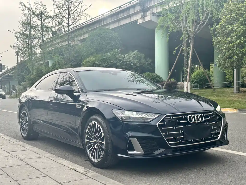 Audi A7L 2025 — фото 3