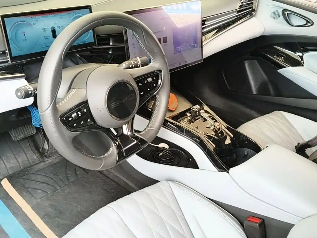 BYD Seal 2023 — фото 10