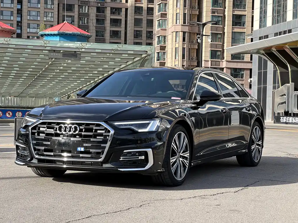 Audi A6L 2024 — фото 1