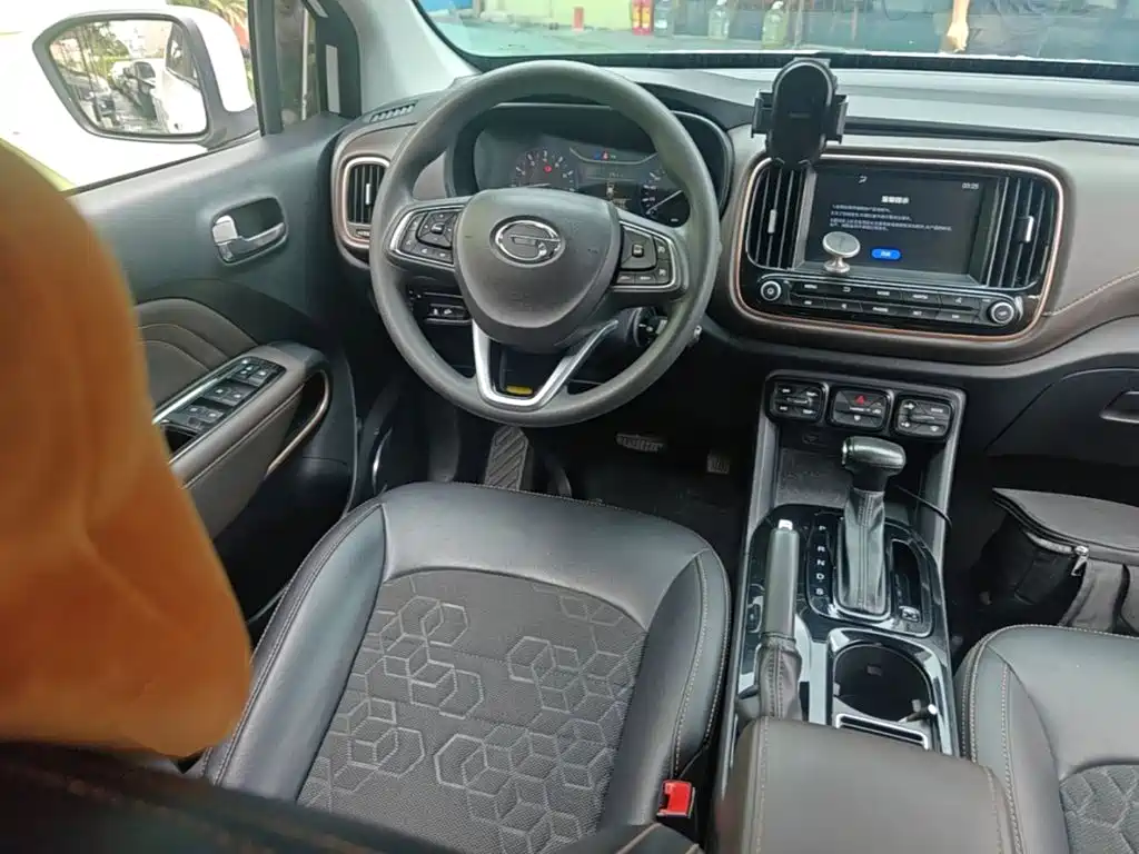 GAC Motor Trumpchi GS3 2019 — фото 11