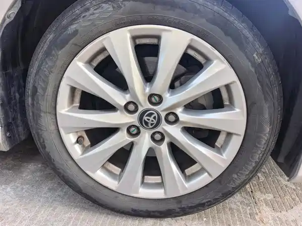 Toyota Camry 2019