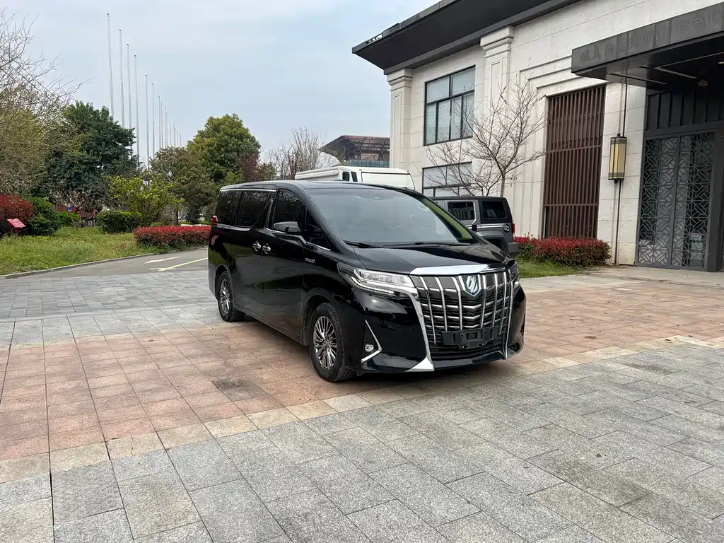 Toyota Alphard 2020 — фото 3