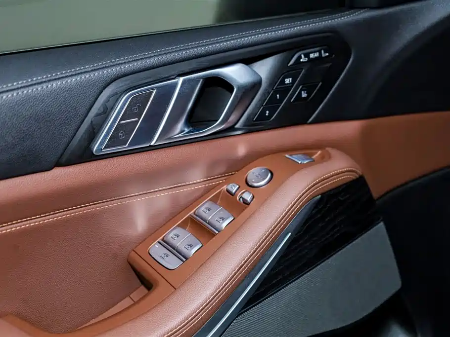BMW X7 2022 — фото 16