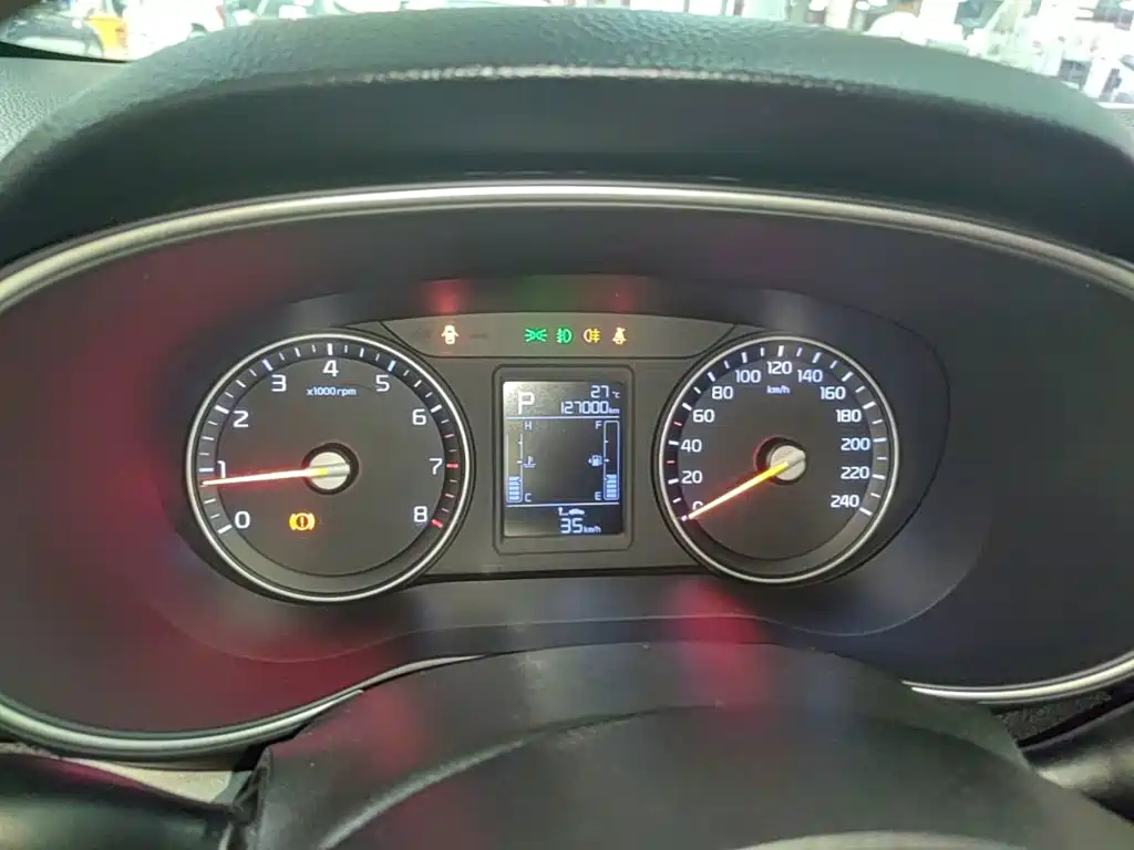 Kia KX3 2017 — фото 12
