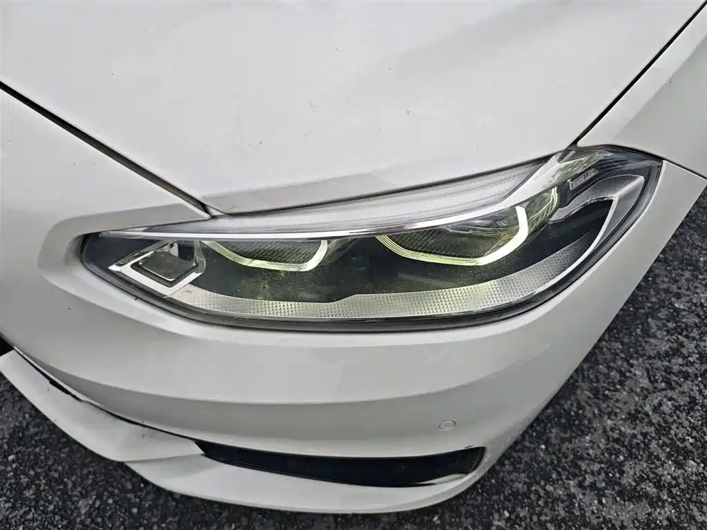 BMW 1 Series 2019 — фото 17