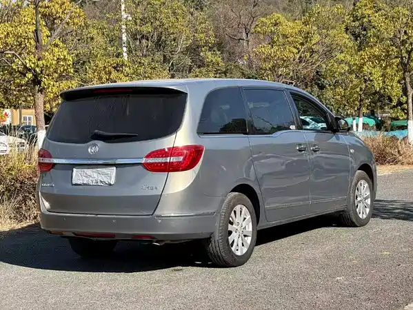 Buick GL8 2019