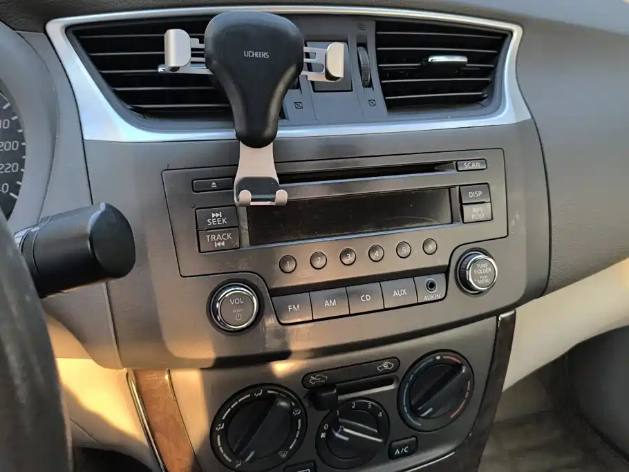 Nissan Sylphy 2014 — фото 13