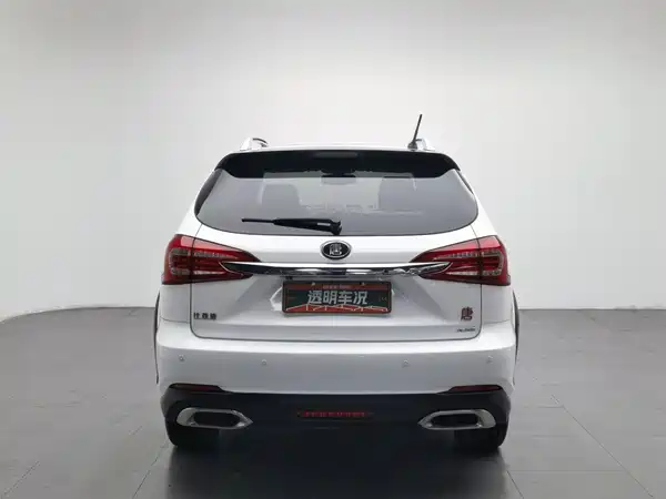 BYD Tang New Energy 2016