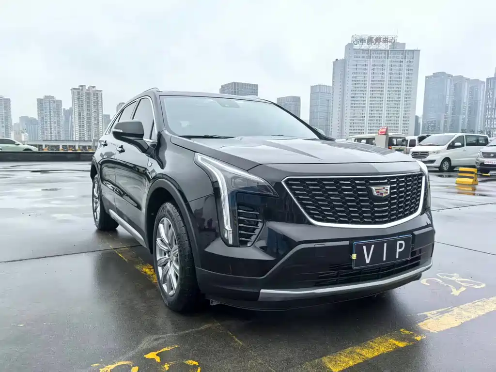 Cadillac XT4 2023 — фото 3