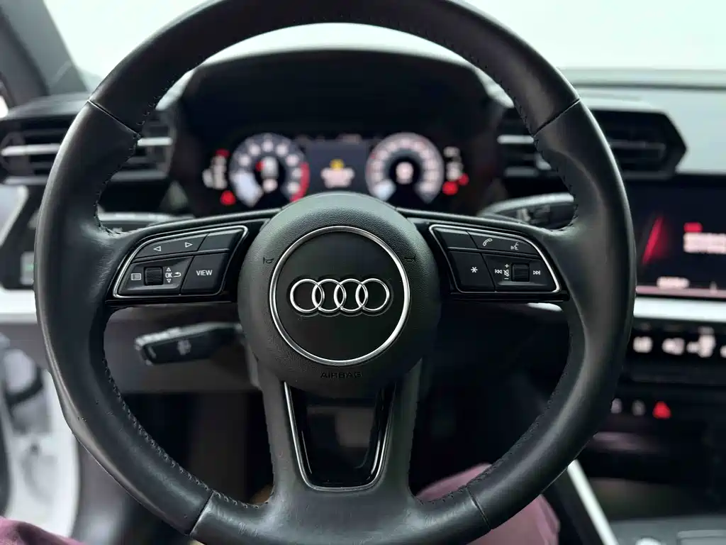 Audi A3 2022 — фото 22