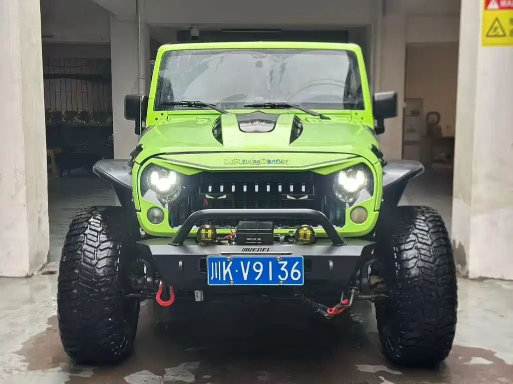 Jeep Wrangler 2014 — фото 2
