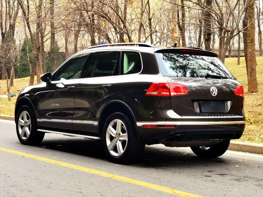 Volkswagen Touareg 2018 — фото 4