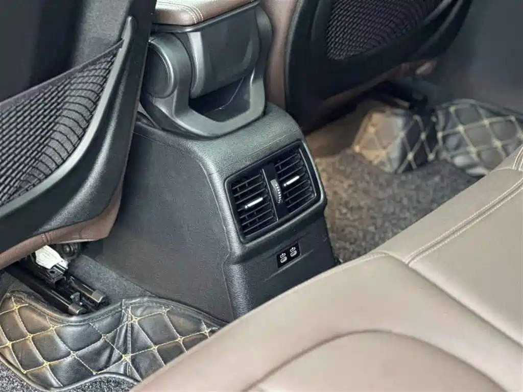 BMW X2 2020 — фото 12