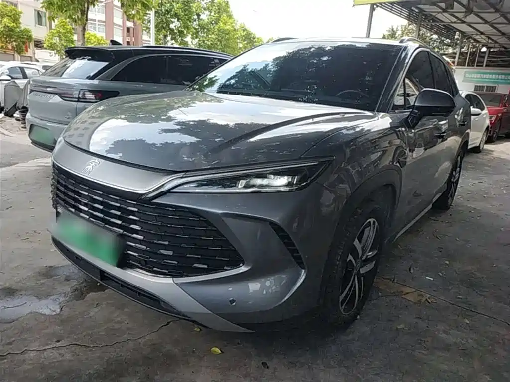 BYD L DM-i 2025 — фото 2
