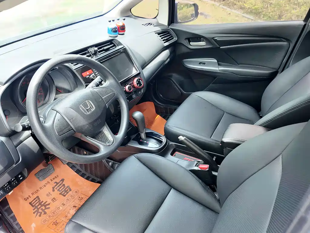 Honda Fit 2018 — фото 36