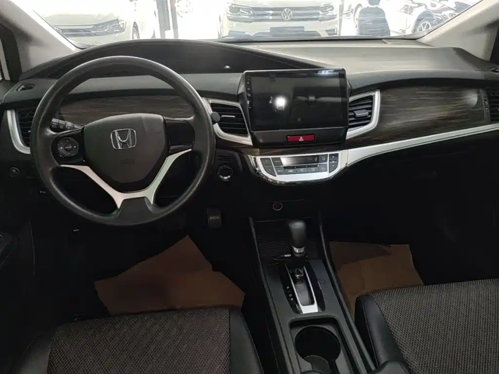 Honda Jade 2020 — фото 10