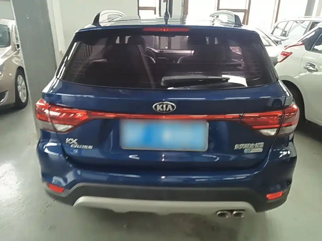 Kia KX Cross 2019 — фото 6