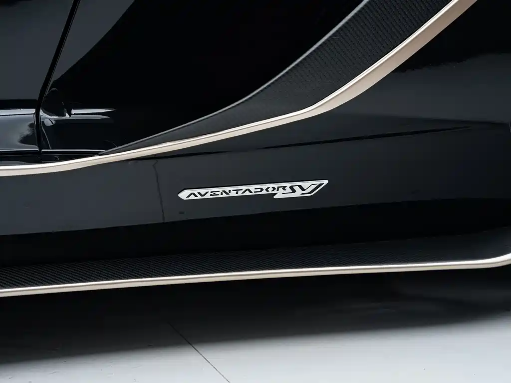 Lamborghini Aventador 2012 — фото 19