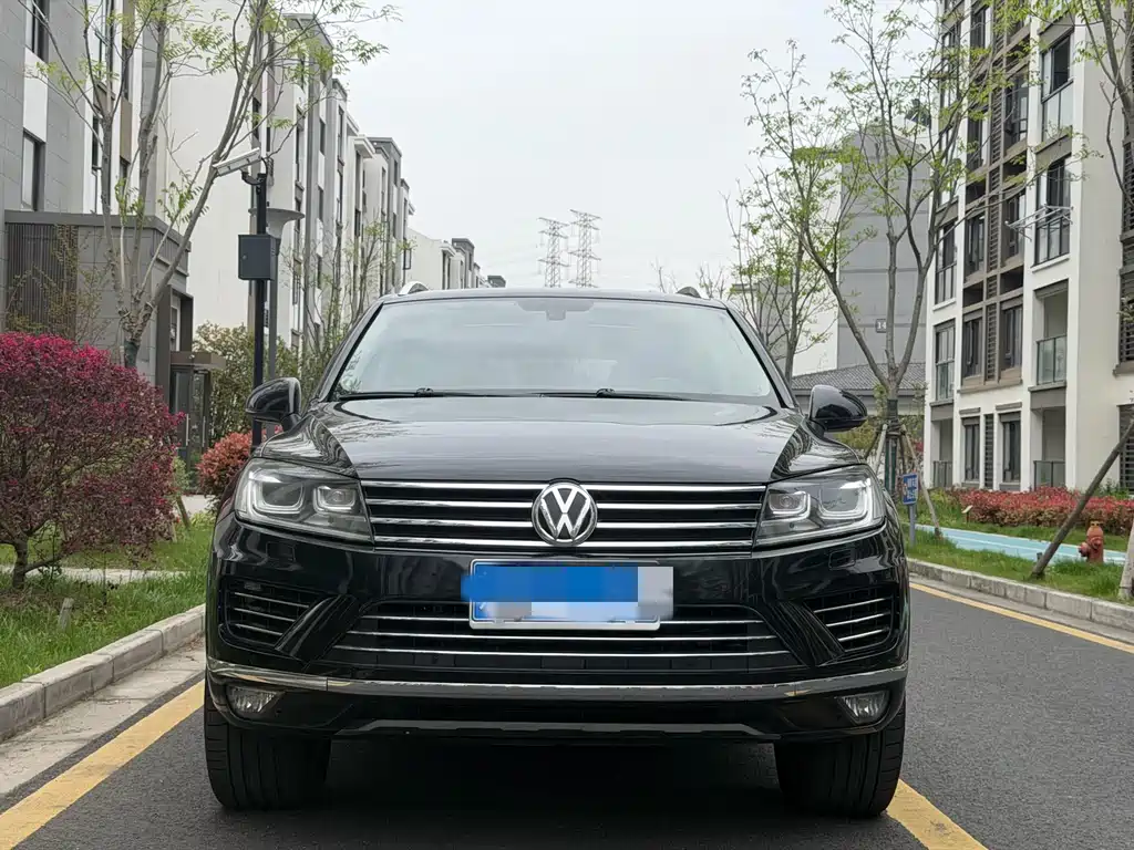 Volkswagen Touareg 2018 — фото 2