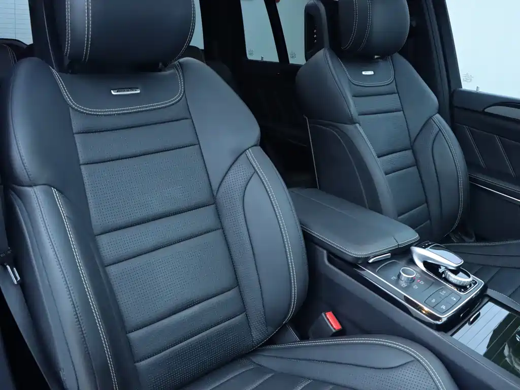 Mercedes-Benz GLS AMG 2018 — фото 10
