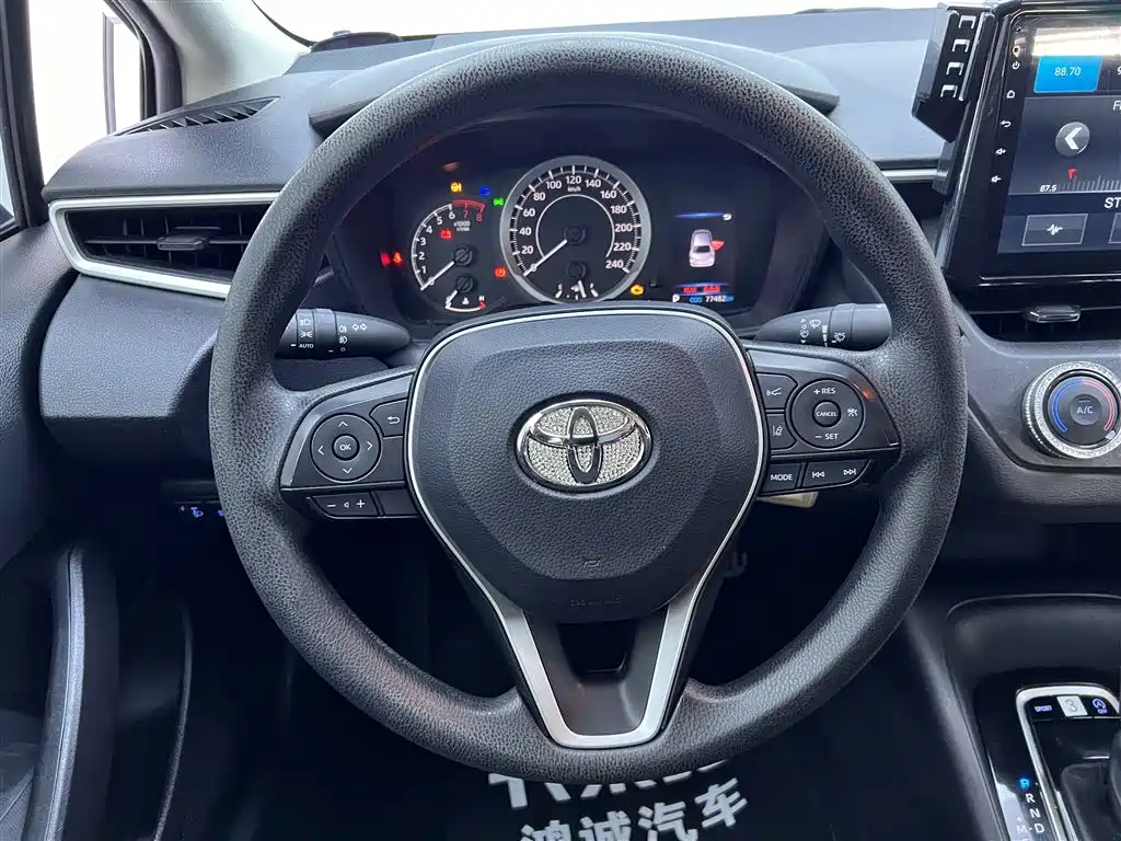 Toyota Corolla 2020 — фото 15