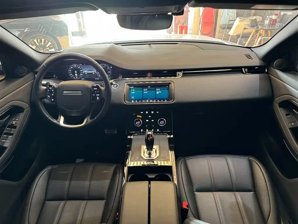 Land Rover Evoque 2020 — фото 7