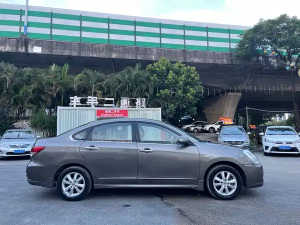 Nissan Sylphy 2015
