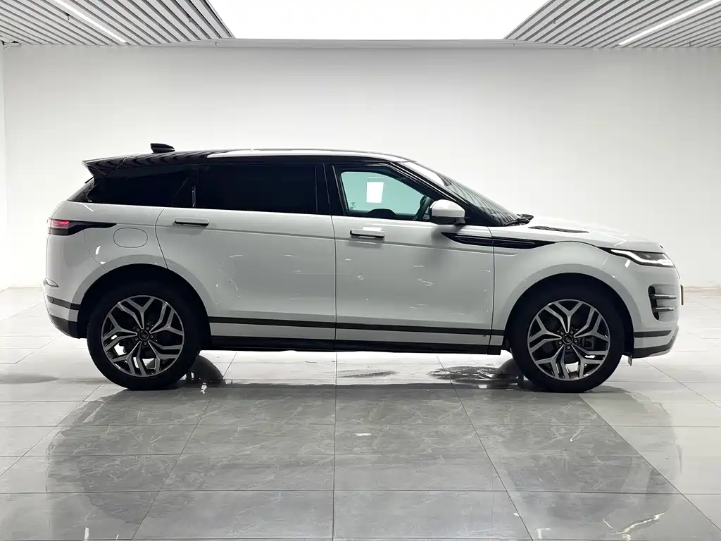 Land Rover Evoque 2024 — фото 8