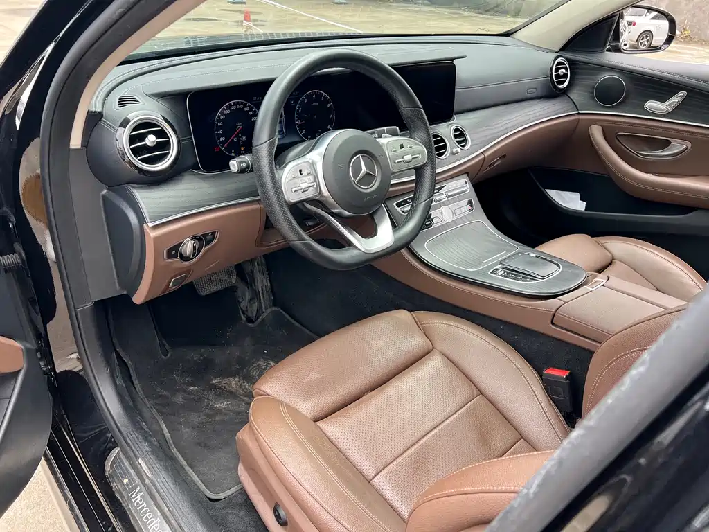 Mercedes-Benz E-Class 2020 — фото 7