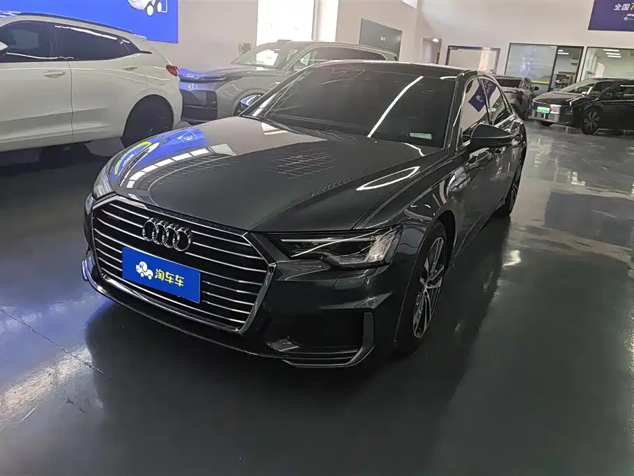 Audi A6L 2019 — фото 1