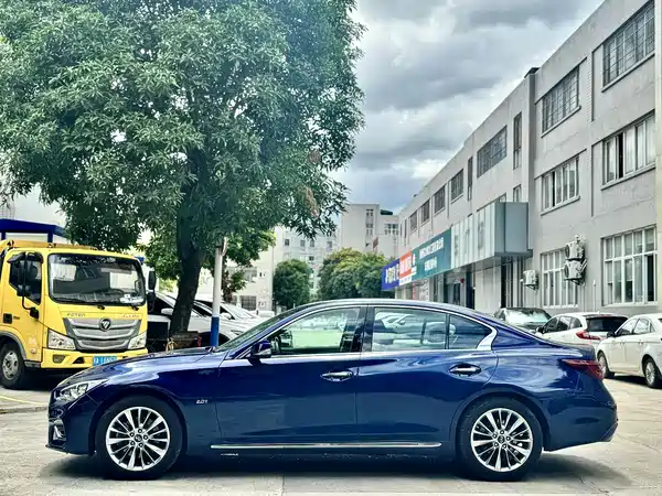 Infiniti Q50L 2019
