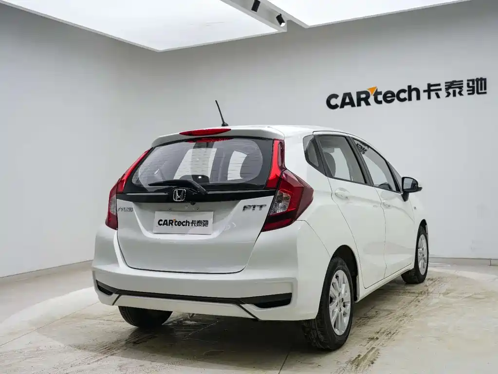 Honda Fit 2020 — фото 16