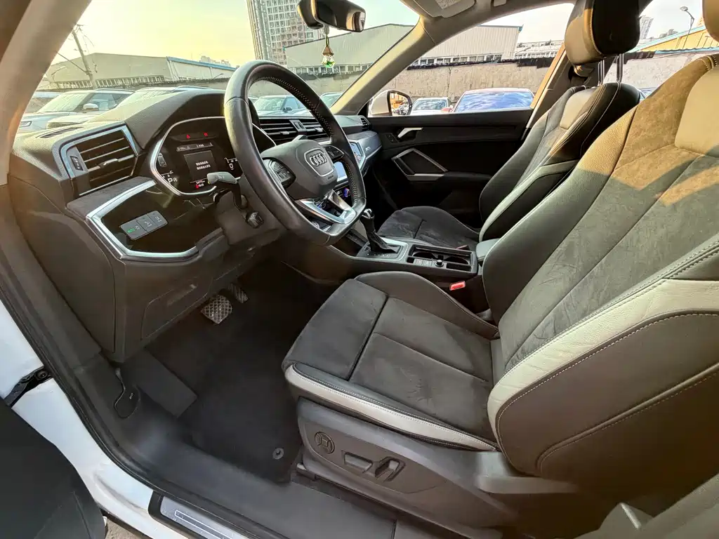 Audi Q3 2022