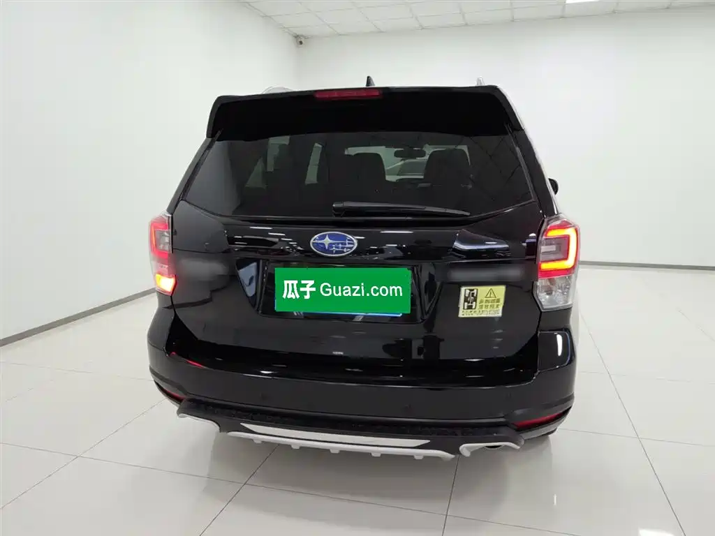 Subaru Forester 2016 — фото 4