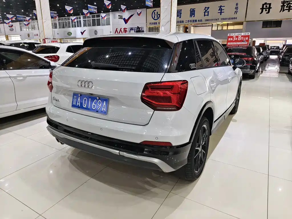 Audi Q2L 2020 — фото 15