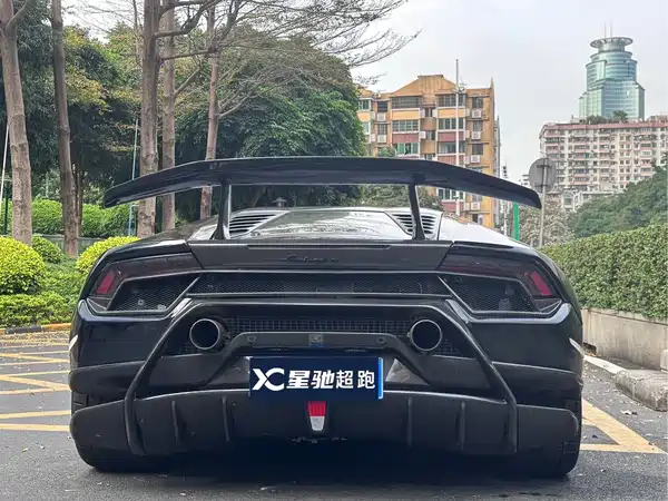 Lamborghini Huracan 2014