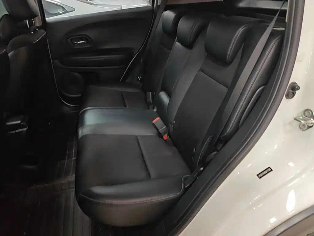 Honda Vezel 2020 — фото 13