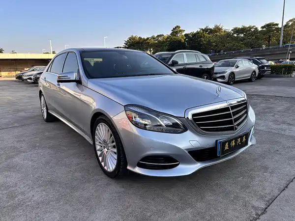 Mercedes-Benz E-Class 2015