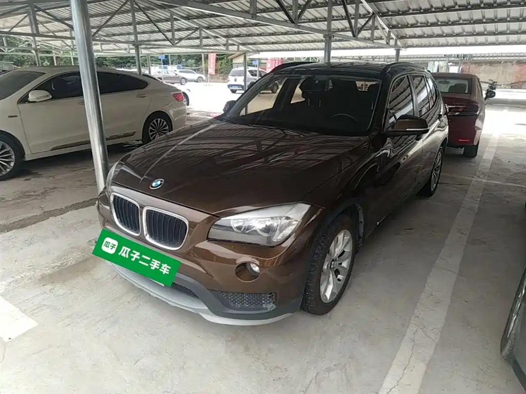 BMW X1 2014 — фото 1