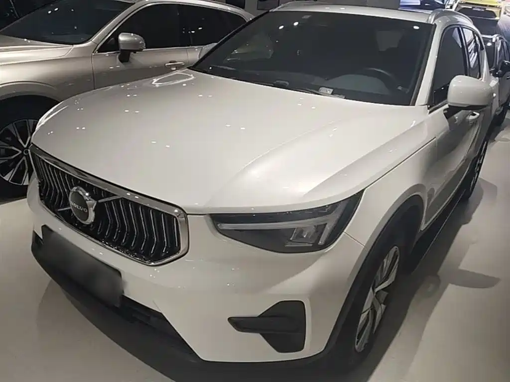 Volvo XC40 2023