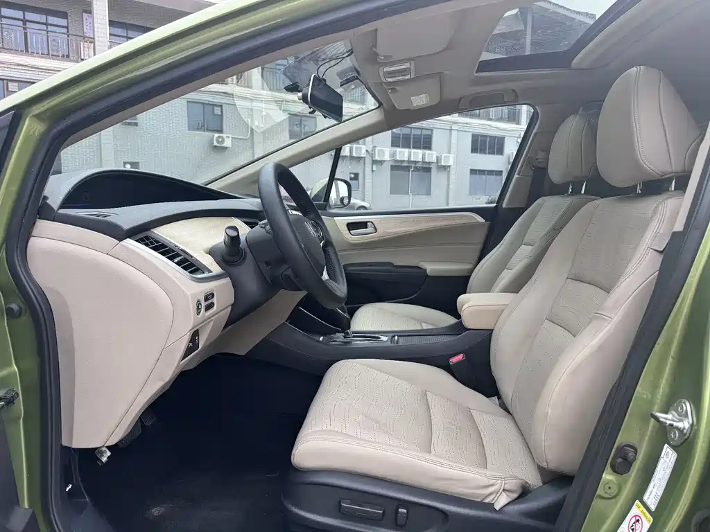Honda Jade 2016 — фото 5