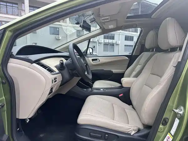 Honda Jade 2014