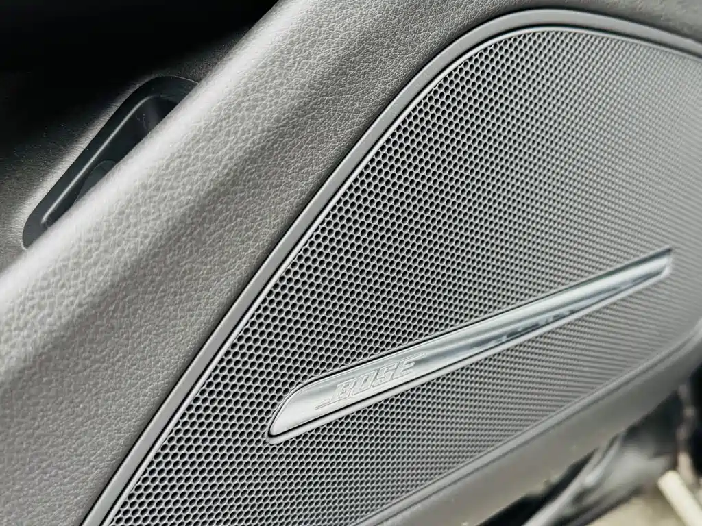 Audi A8 2013 — фото 9