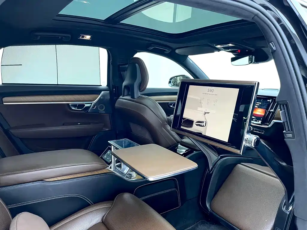Volvo S90 PHEV 2020 — фото 10