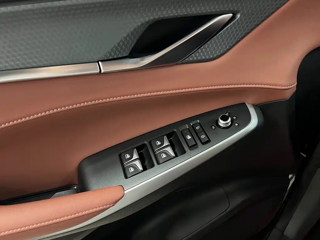 Changan CS75 PLUS 2025 — фото 24