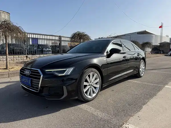 Audi A6L 2022