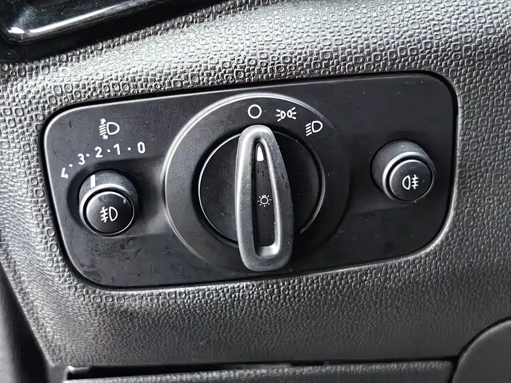 Ford EcoSport 2016 — фото 21
