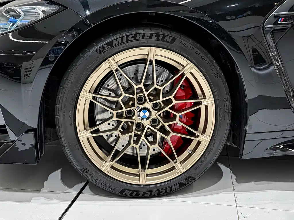 BMW M4 2024 — фото 9