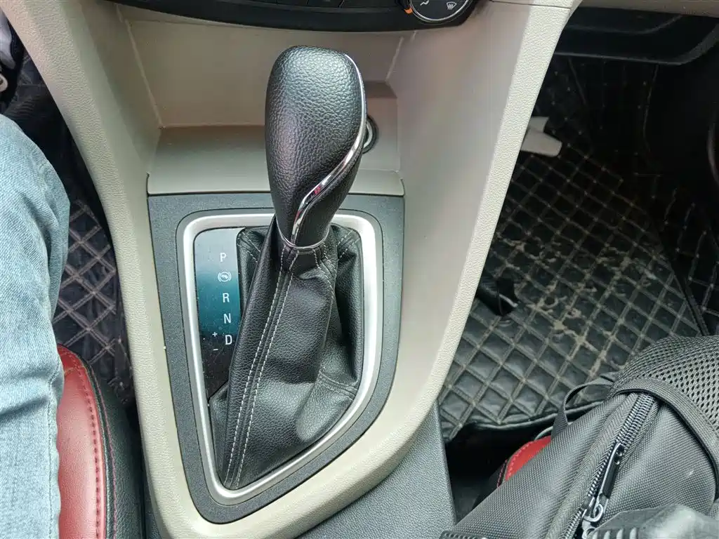 Buick Excelle 2020 — фото 14