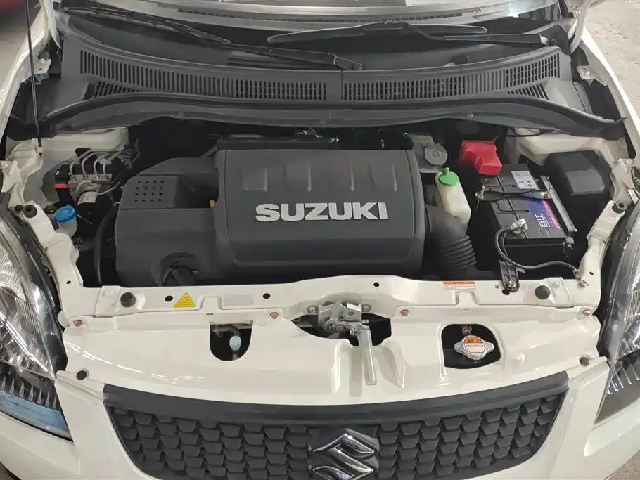 Suzuki Swift 2017 — фото 10